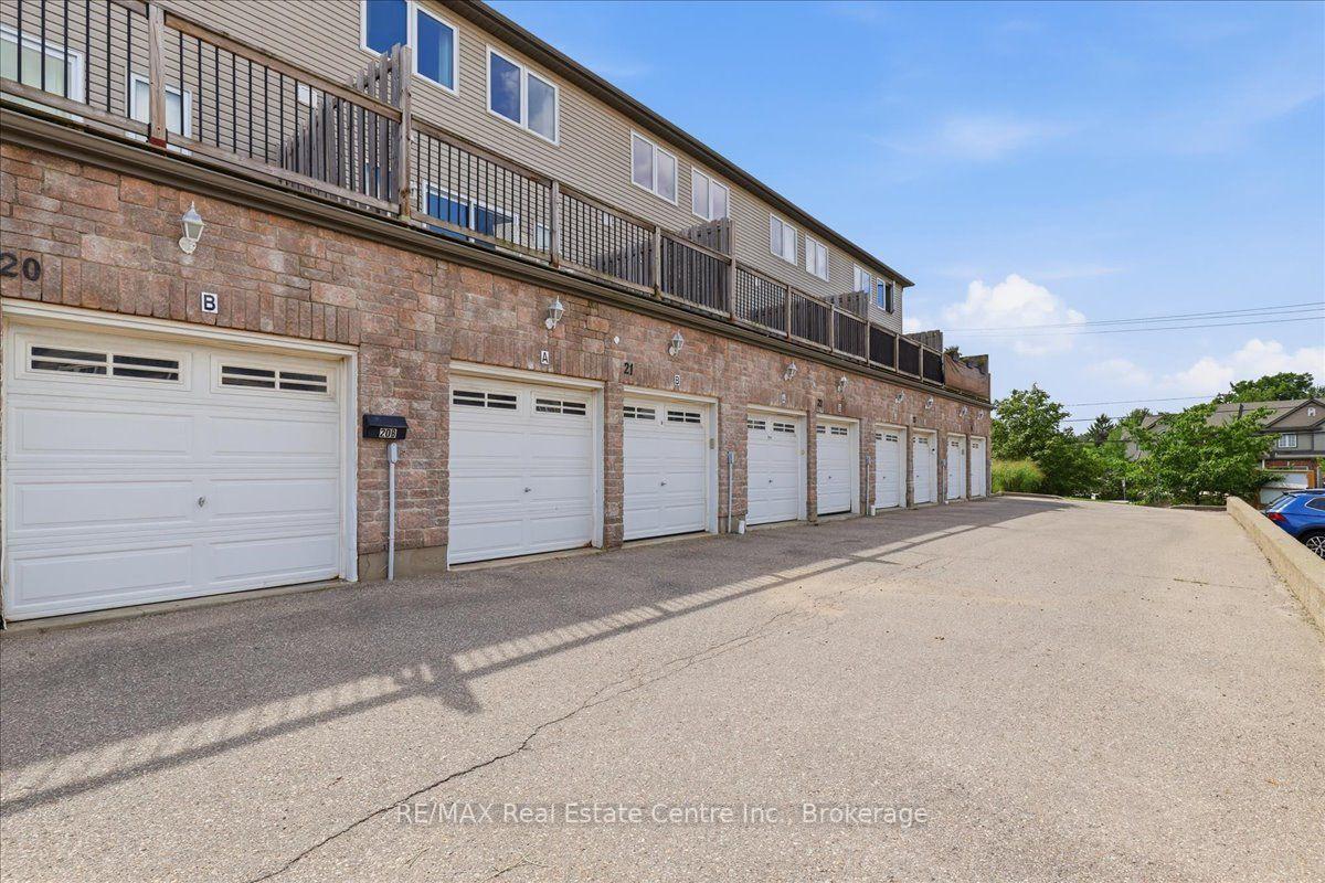 Photo 1 of Unit 21B, 975 Strasburg Road, Waterloo — HOMEH