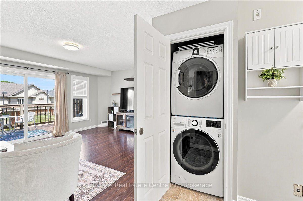 Photo 7 of Unit 21B, 975 Strasburg Road, Waterloo — HOMEH