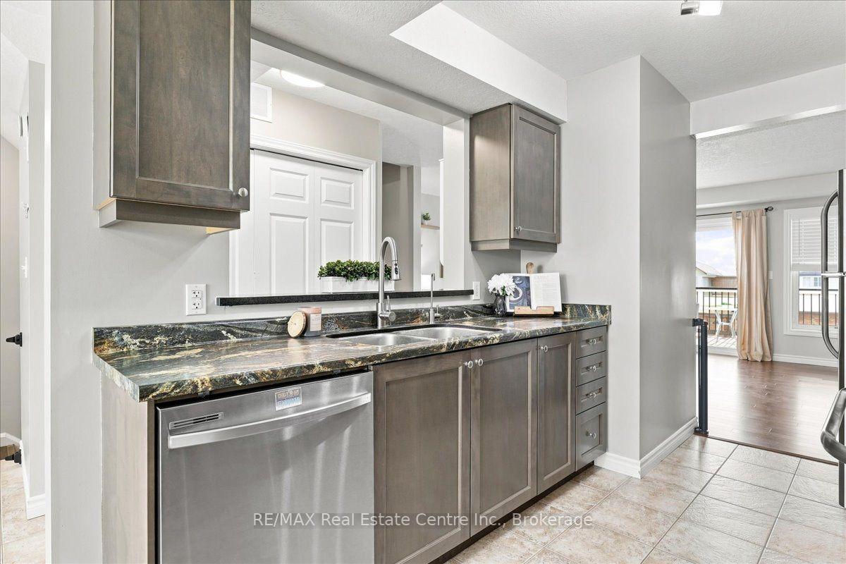 Photo 11 of Unit 21B, 975 Strasburg Road, Waterloo — HOMEH