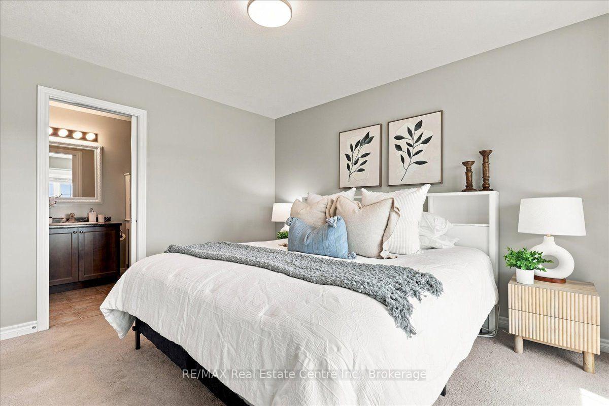 Photo 15 of Unit 21B, 975 Strasburg Road, Waterloo — HOMEH