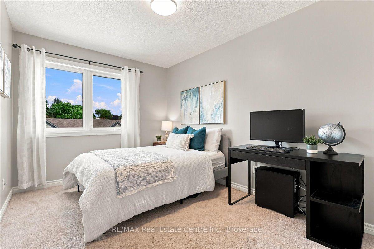 Photo 19 of Unit 21B, 975 Strasburg Road, Waterloo — HOMEH