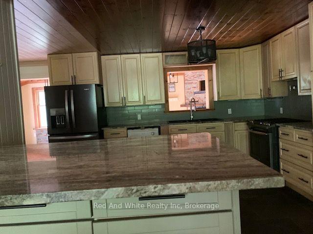 Photo 21 of 708 141 Hwy, Seguin — HOMEH