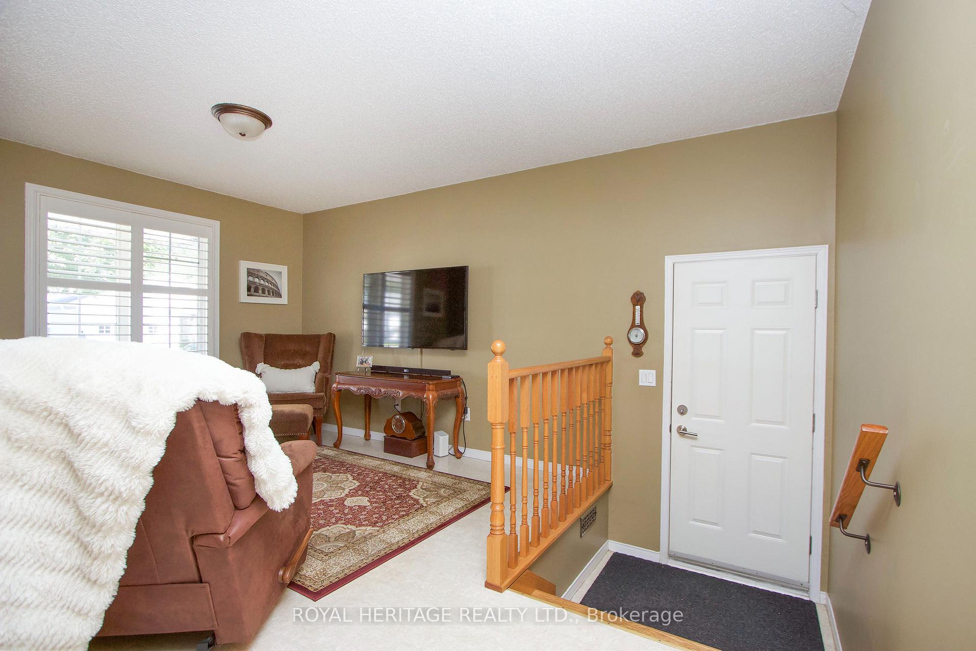 Photo 18 of 17 Littlebrook Road, Clarington, Newcastle — HOMEH