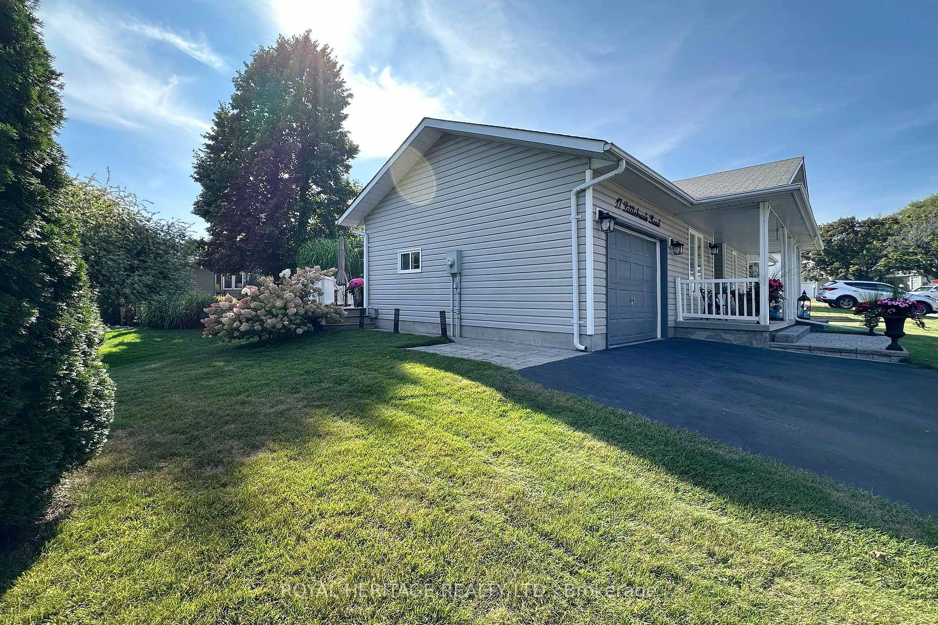 Photo 28 of 17 Littlebrook Road, Clarington, Newcastle — HOMEH