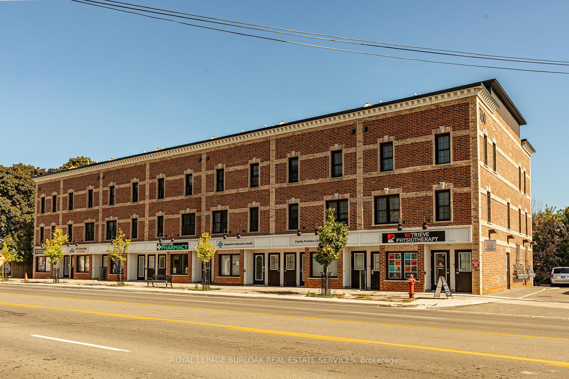 Photo 2 of Unit 207, 760 Lakeshore Road E, Mississauga, Lakeview — HOMEH