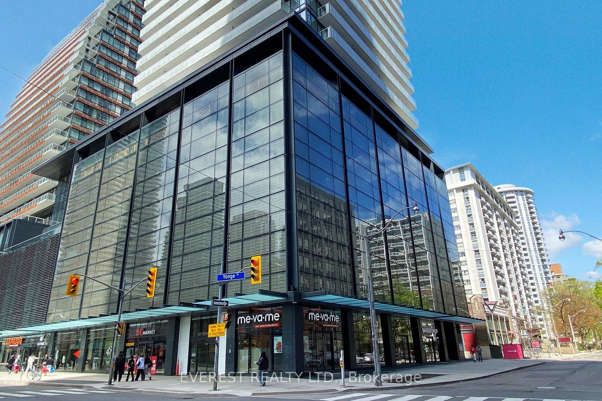Photo 4 of Unit 2701, 501 Yonge Street, Toronto, Church-Yonge Corridor — HOMEH