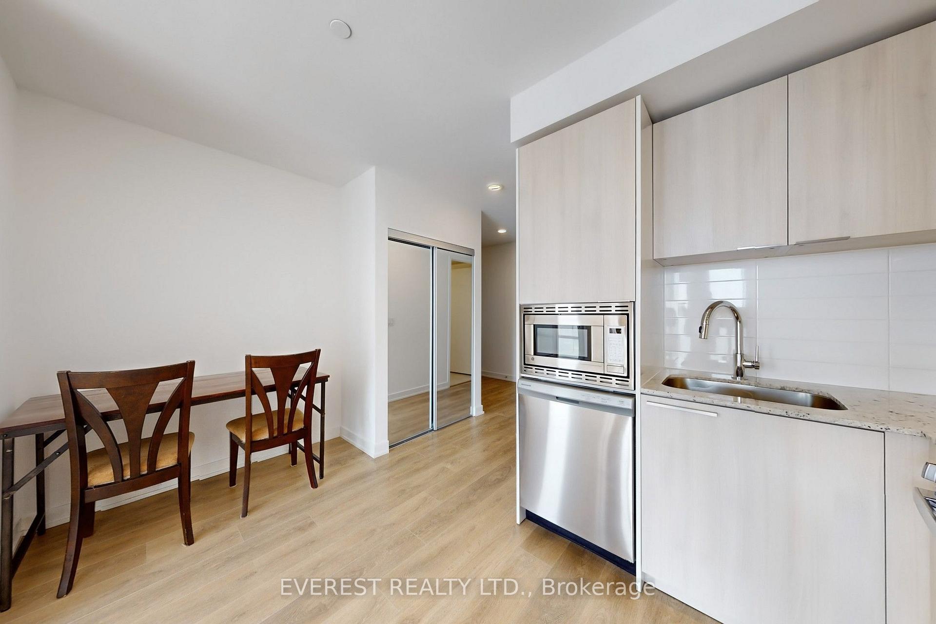 Photo 20 of Unit 2701, 501 Yonge Street, Toronto, Church-Yonge Corridor — HOMEH