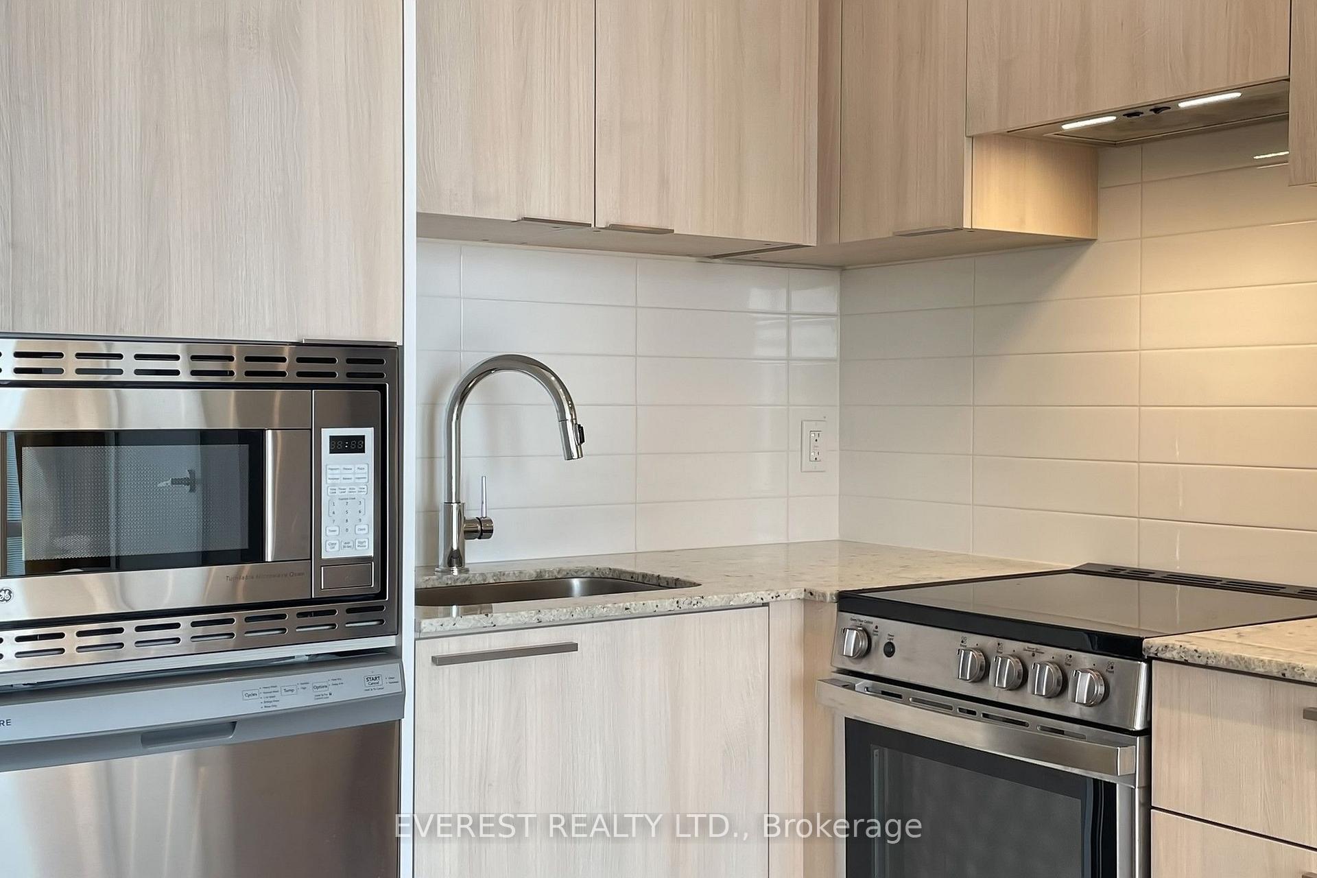 Photo 23 of Unit 2701, 501 Yonge Street, Toronto, Church-Yonge Corridor — HOMEH