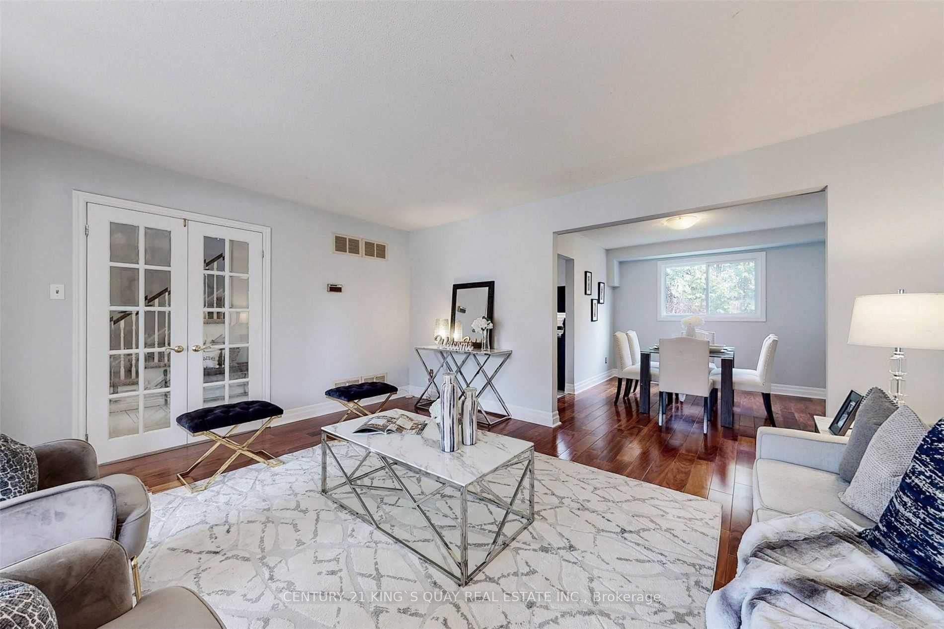 Photo 8 of 193 Alexander Road, Newmarket, Gorham-College Manor — HOMEH