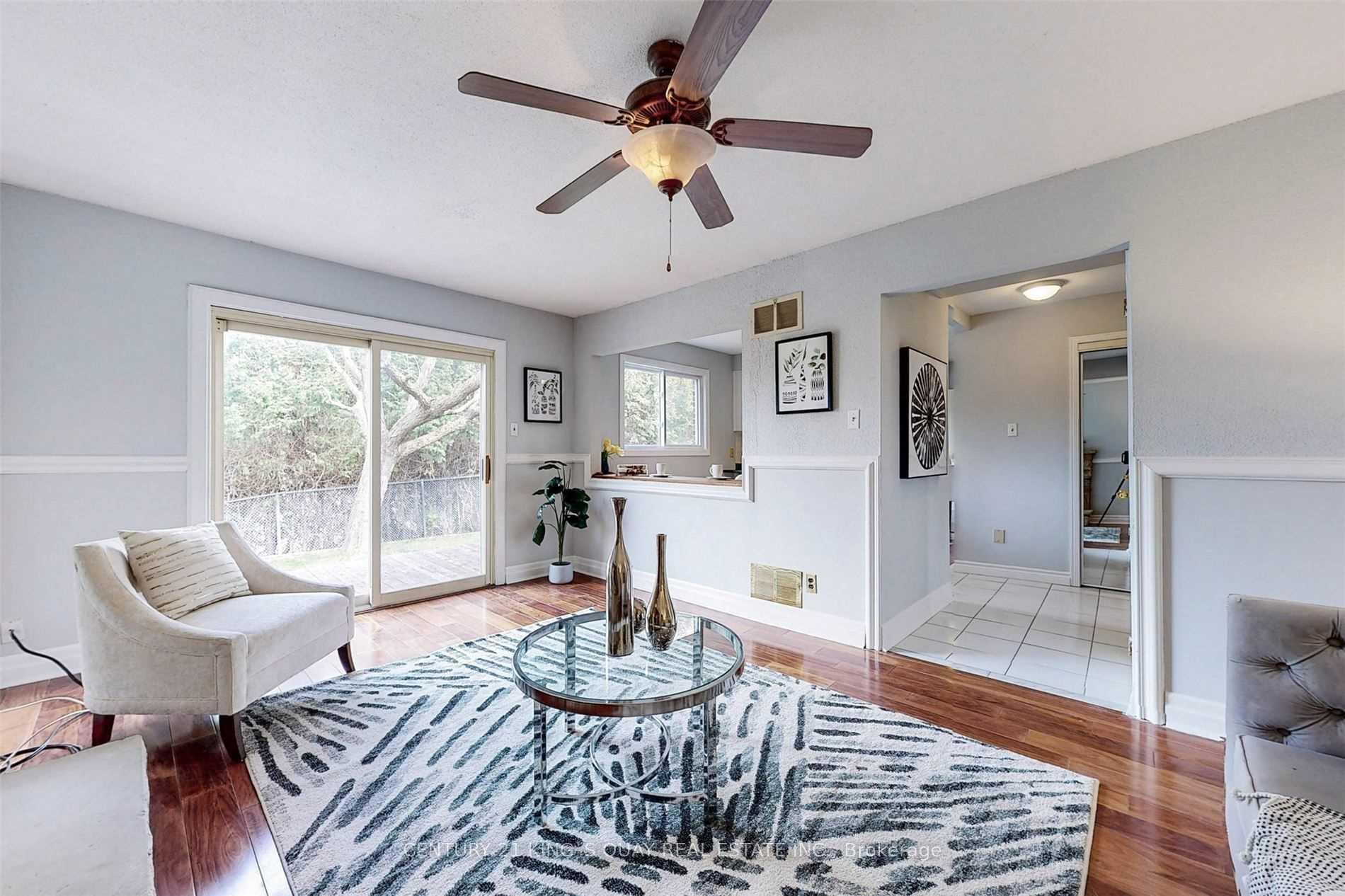 Photo 13 of 193 Alexander Road, Newmarket, Gorham-College Manor — HOMEH