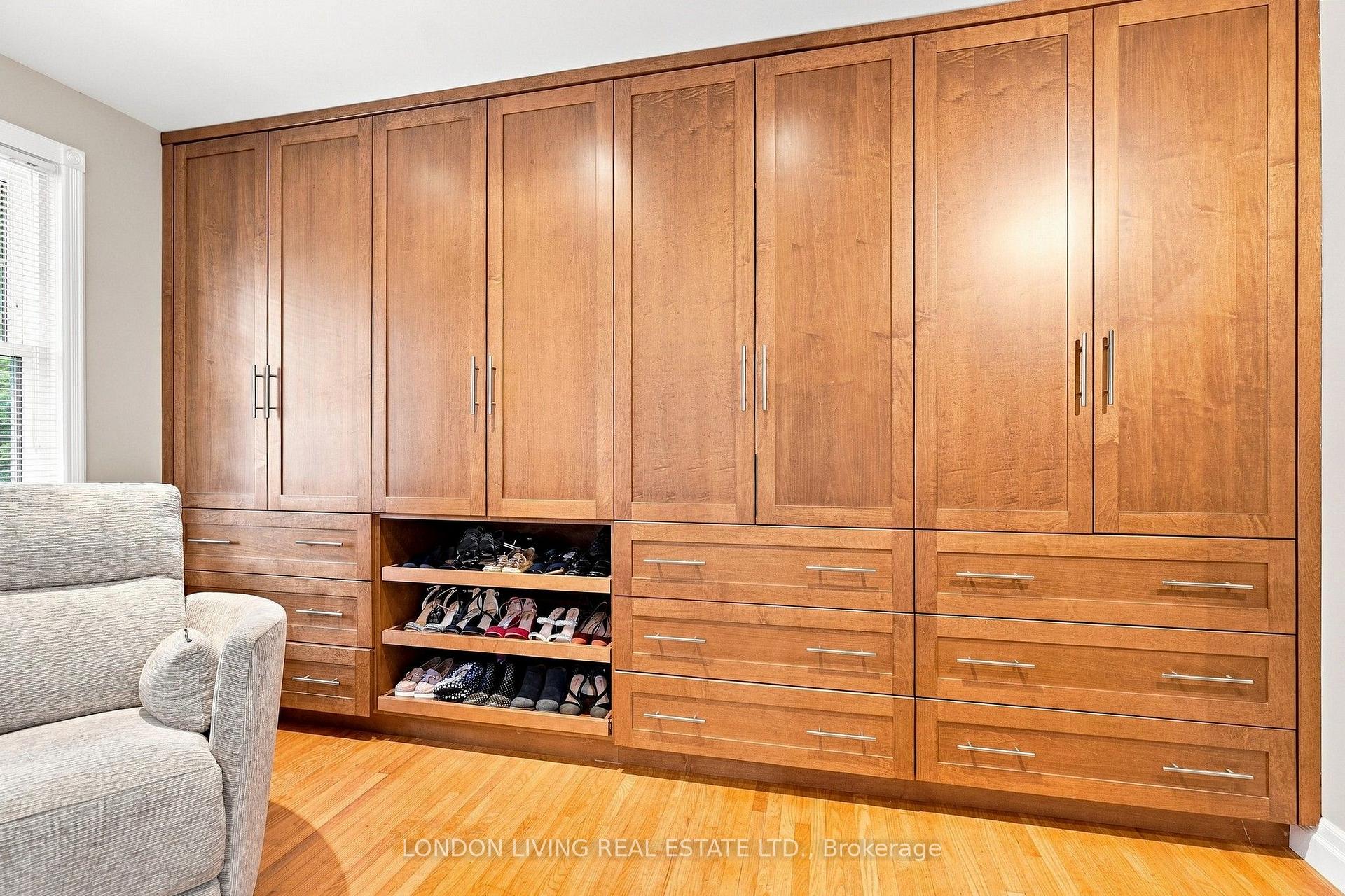 Photo 20 of 7 Glenburnie Crescent, London, North H — HOMEH