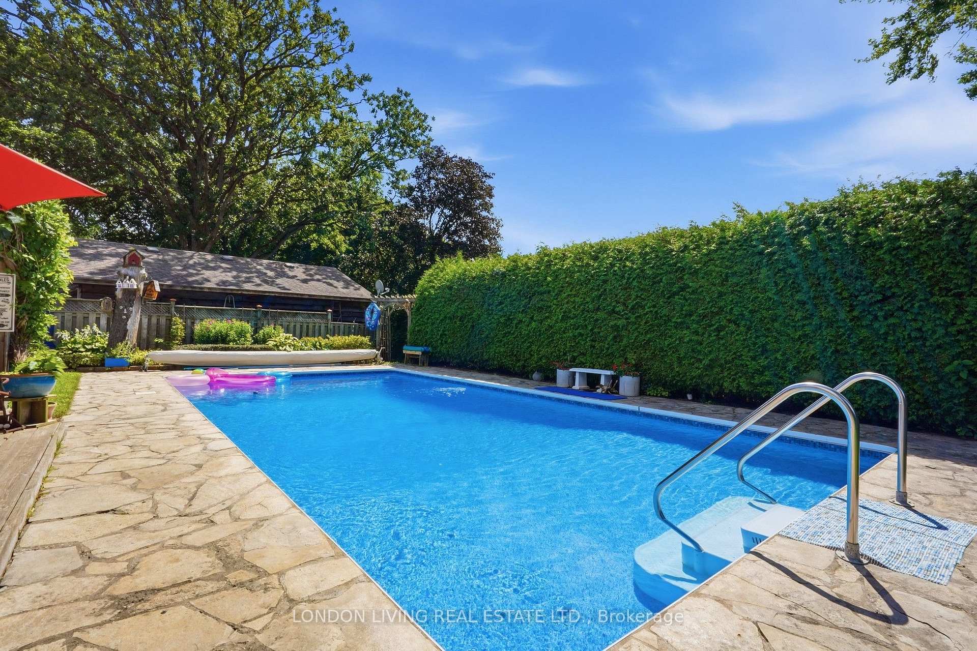Photo 42 of 7 Glenburnie Crescent, London, North H — HOMEH