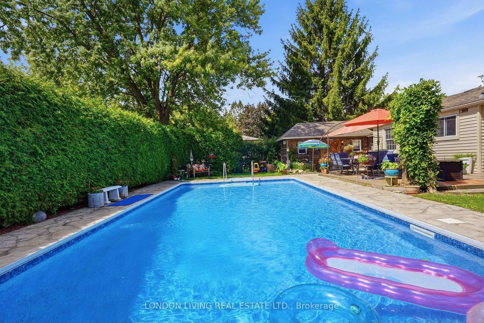 Photo 48 of 7 Glenburnie Crescent, London, North H — HOMEH