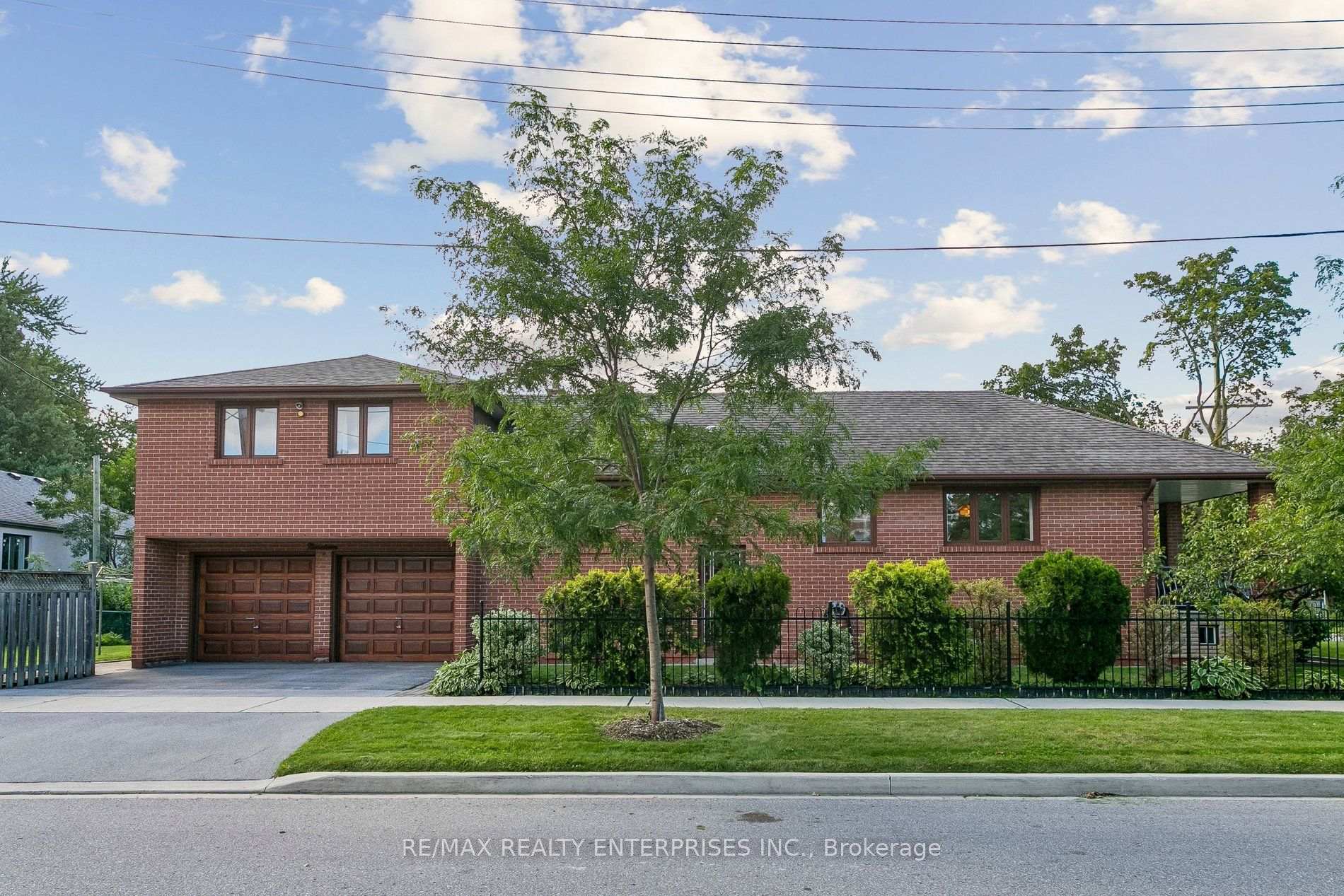 Front of 19 Coules Court