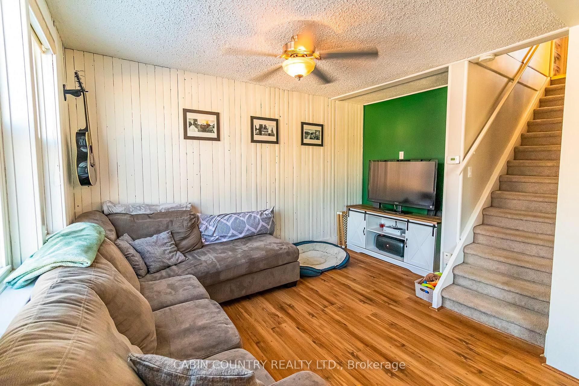 Photo 14 of 1405 Pearl Avenue, Kenora, Lakeside — HOMEH