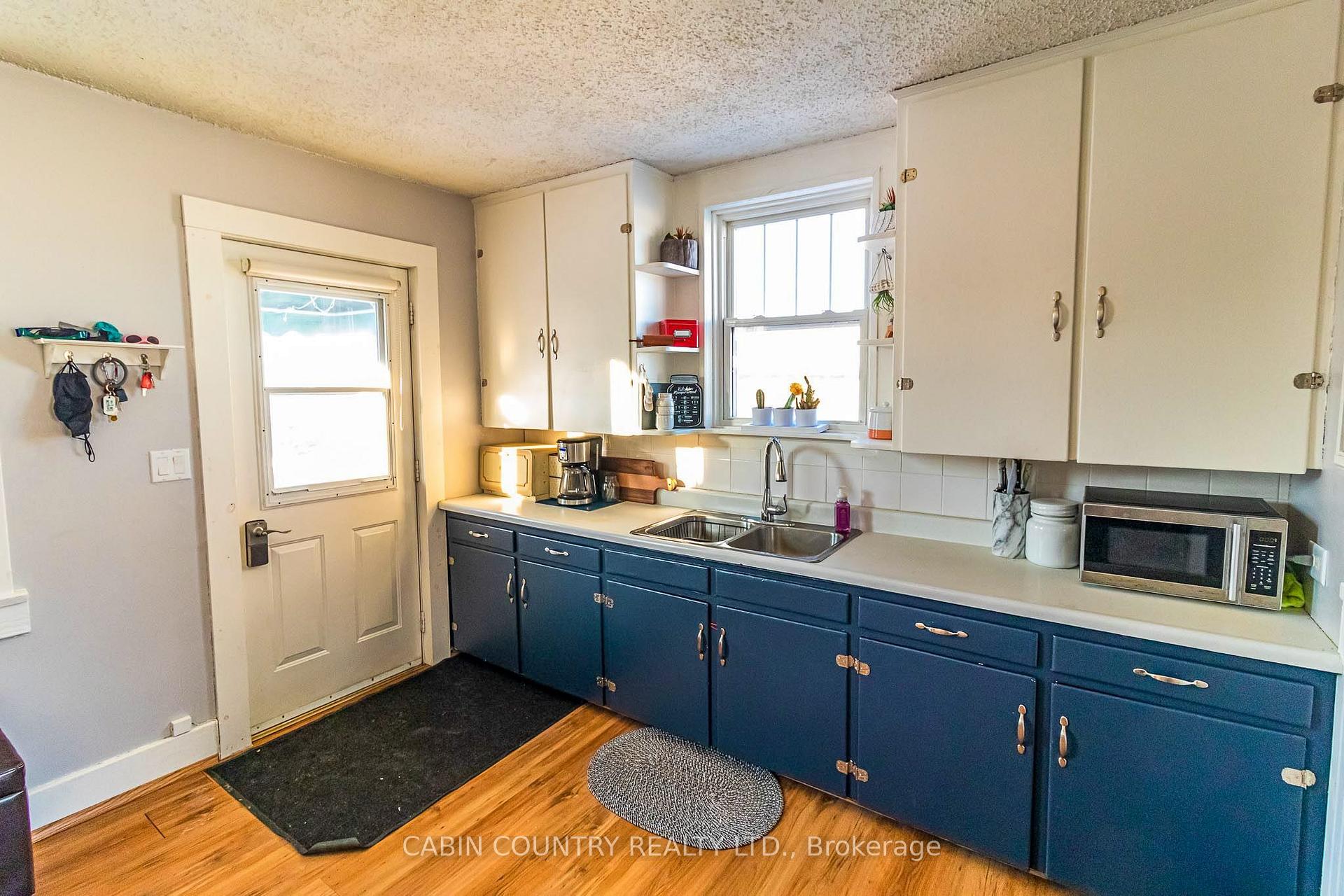 Photo 21 of 1405 Pearl Avenue, Kenora, Lakeside — HOMEH