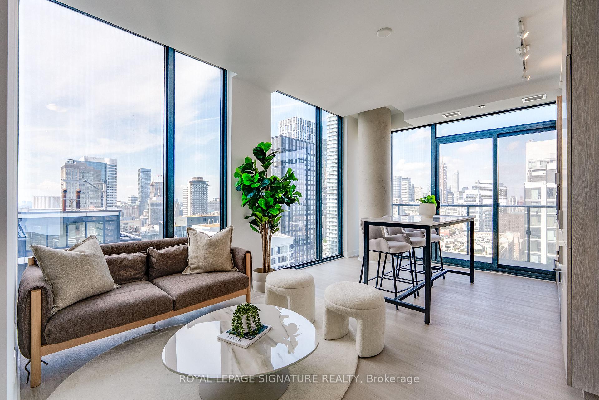 Photo 1 of Unit 3203, 47 Mutual Street, Toronto, Church-Yonge Corridor — HOMEH