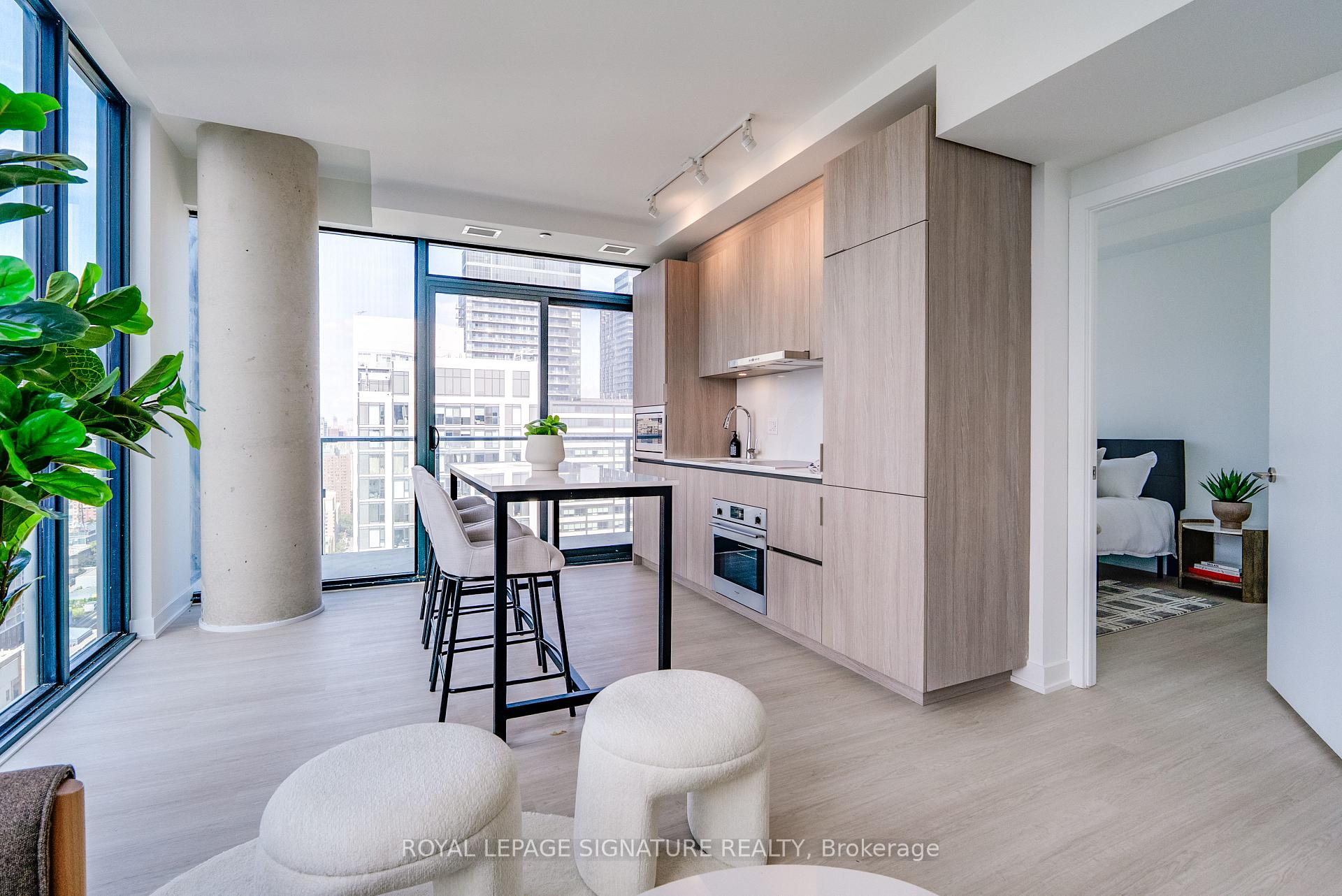 Photo 13 of Unit 3203, 47 Mutual Street, Toronto, Church-Yonge Corridor — HOMEH