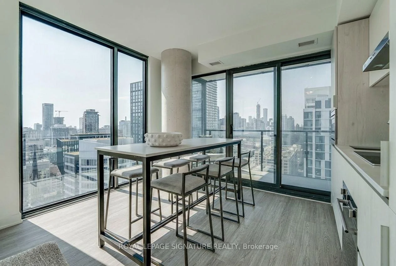 Photo 7 of Unit 3203, 47 Mutual Street, Toronto, Church-Yonge Corridor — HOMEH