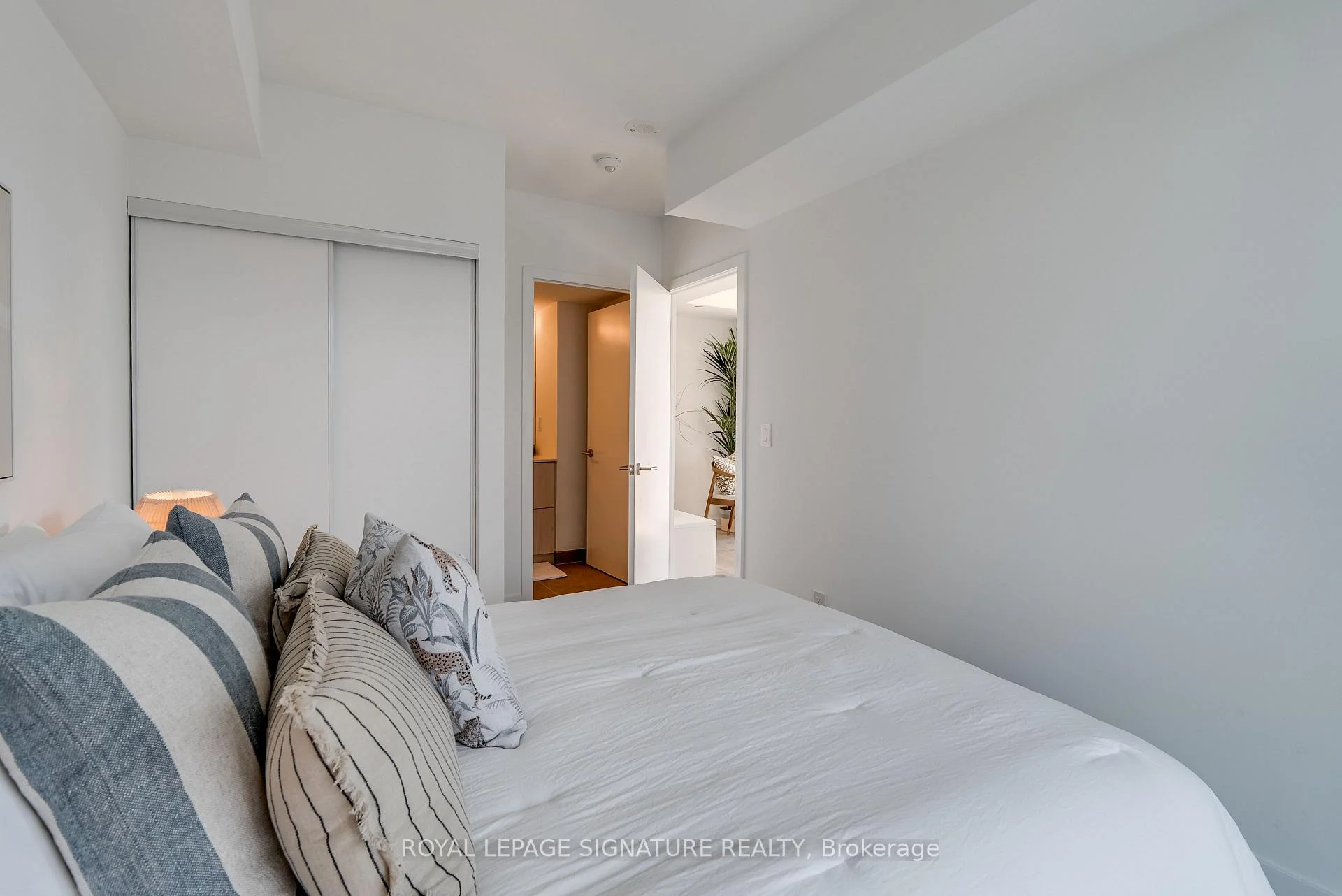 Photo 25 of Unit 3203, 47 Mutual Street, Toronto, Church-Yonge Corridor — HOMEH