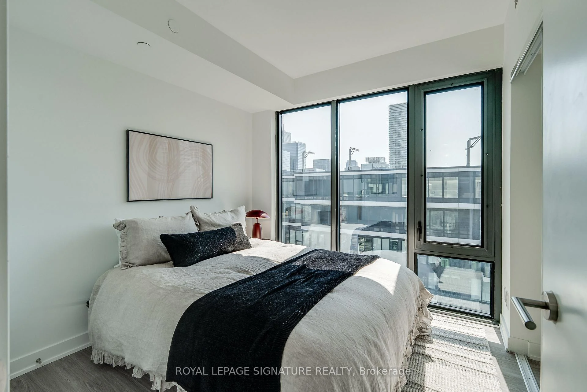 Photo 31 of Unit 3203, 47 Mutual Street, Toronto, Church-Yonge Corridor — HOMEH