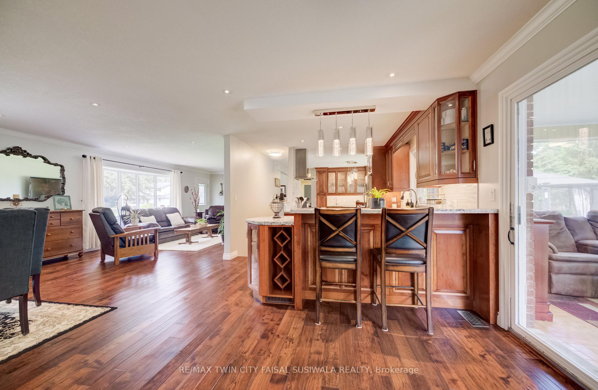 Photo 20 of 44 Oakwood Drive, Cambridge, Preston North — HOMEH