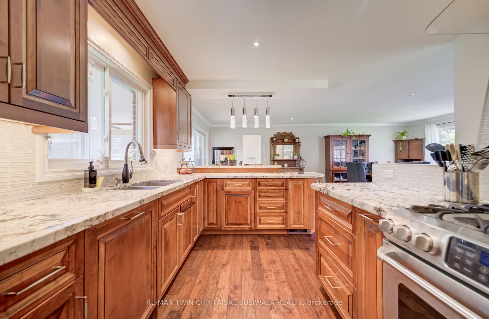 Photo 24 of 44 Oakwood Drive, Cambridge, Preston North — HOMEH