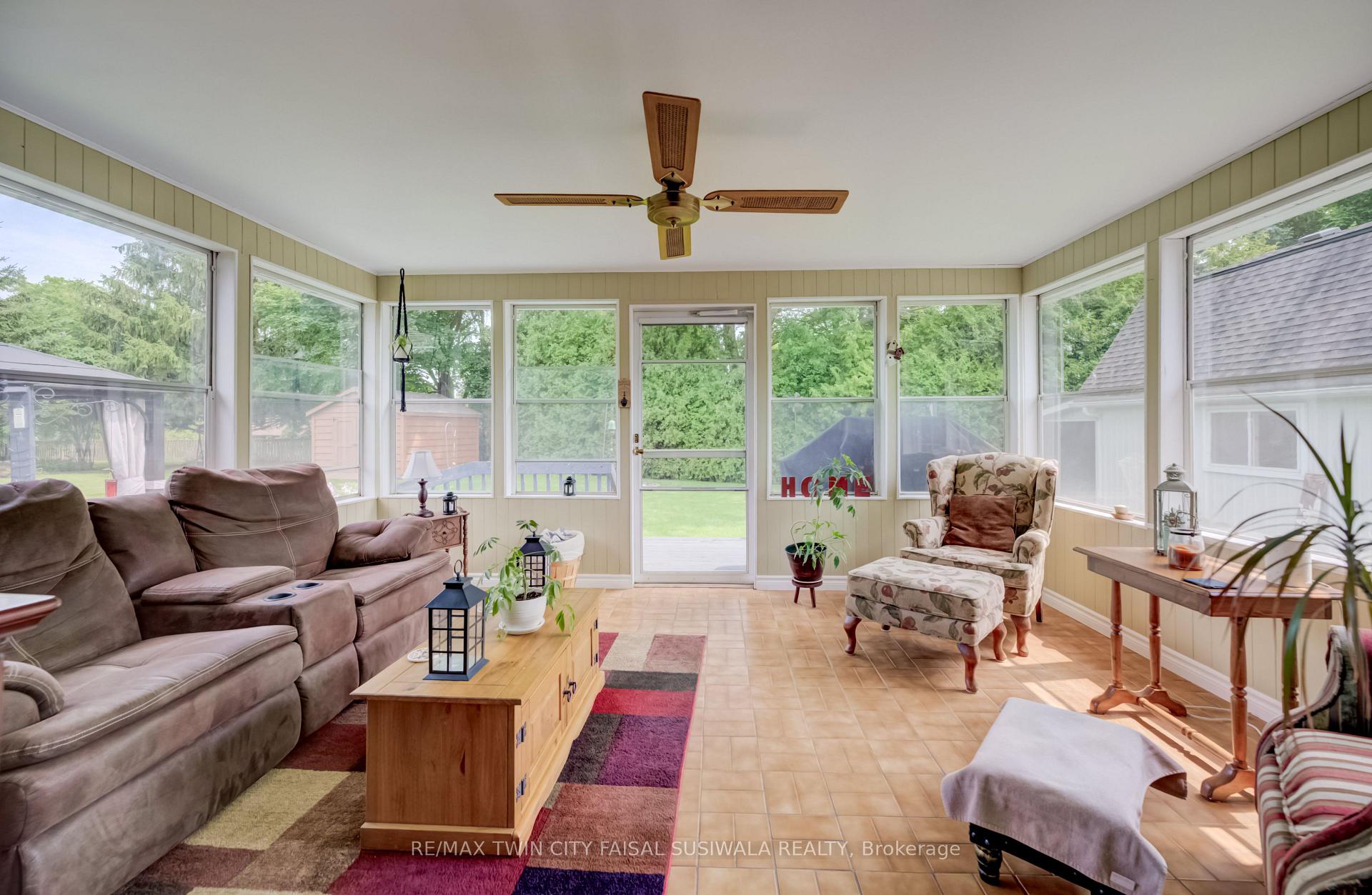 Photo 27 of 44 Oakwood Drive, Cambridge, Preston North — HOMEH