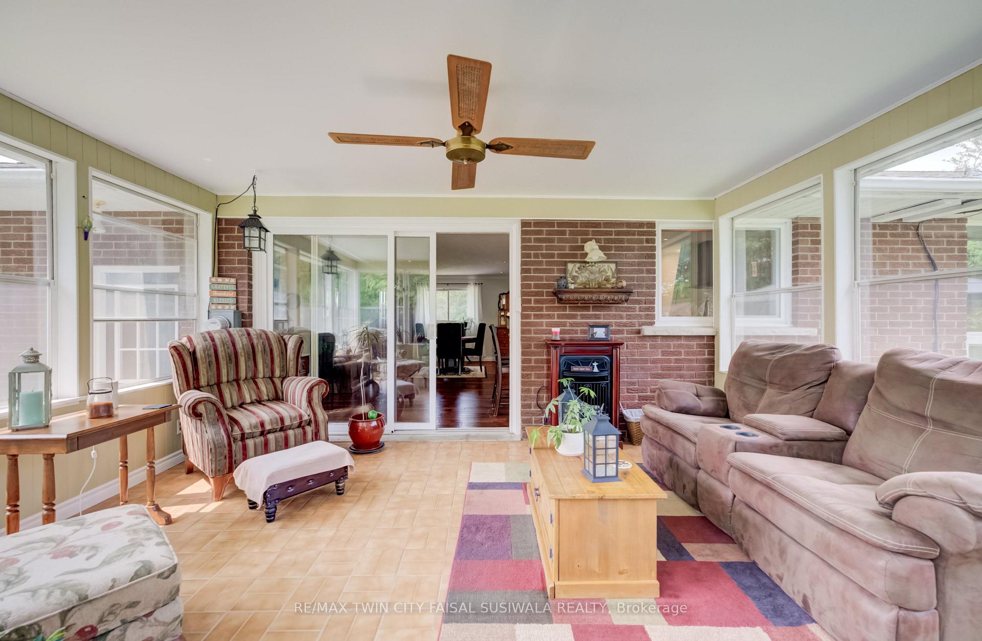 Photo 28 of 44 Oakwood Drive, Cambridge, Preston North — HOMEH