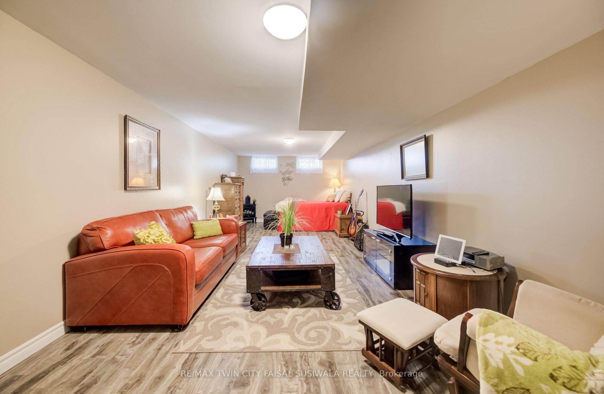 Photo 36 of 44 Oakwood Drive, Cambridge, Preston North — HOMEH