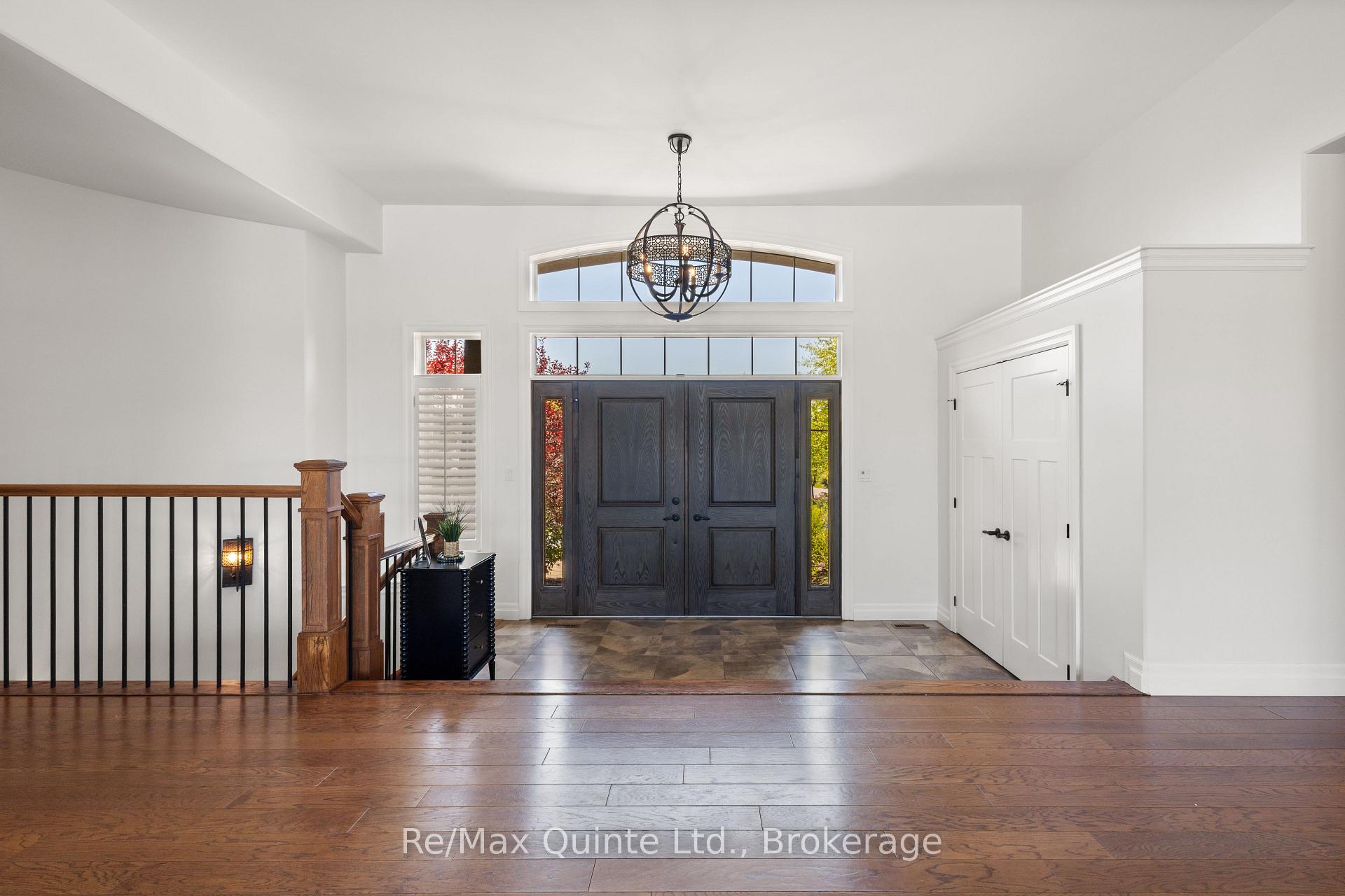 Photo 13 of 54 Settlers Landing Drive, Quinte West, Sidney Ward — HOMEH