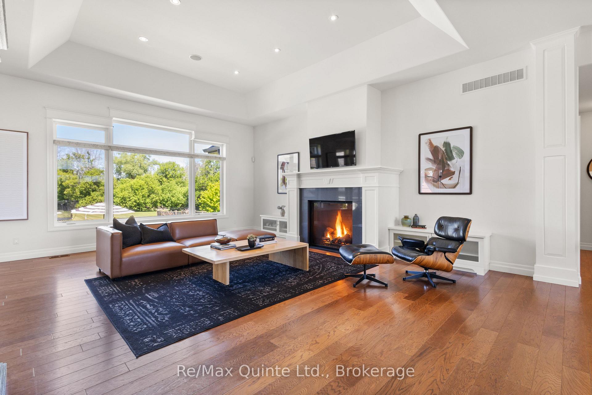 Photo 17 of 54 Settlers Landing Drive, Quinte West, Sidney Ward — HOMEH