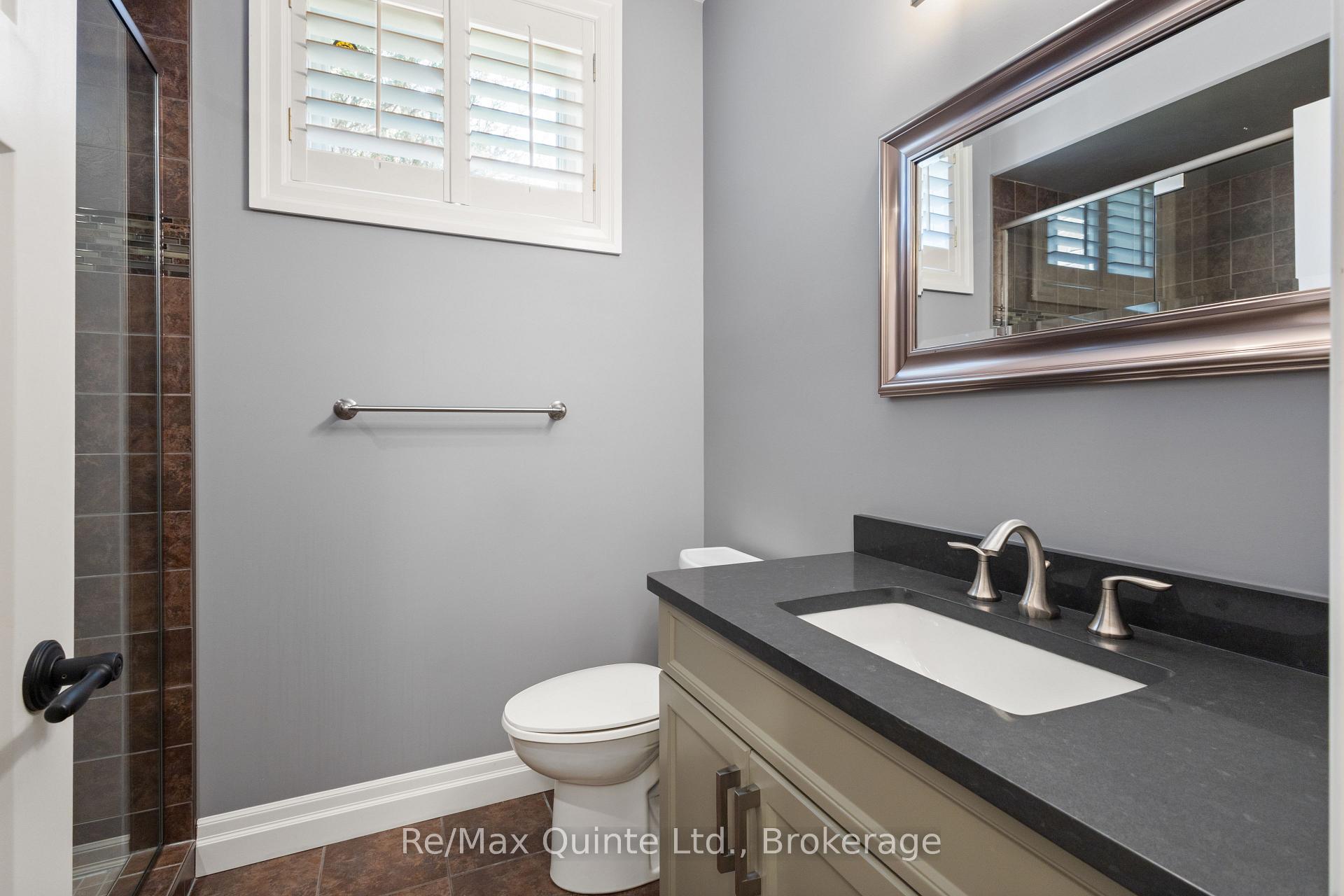 Photo 42 of 54 Settlers Landing Drive, Quinte West, Sidney Ward — HOMEH