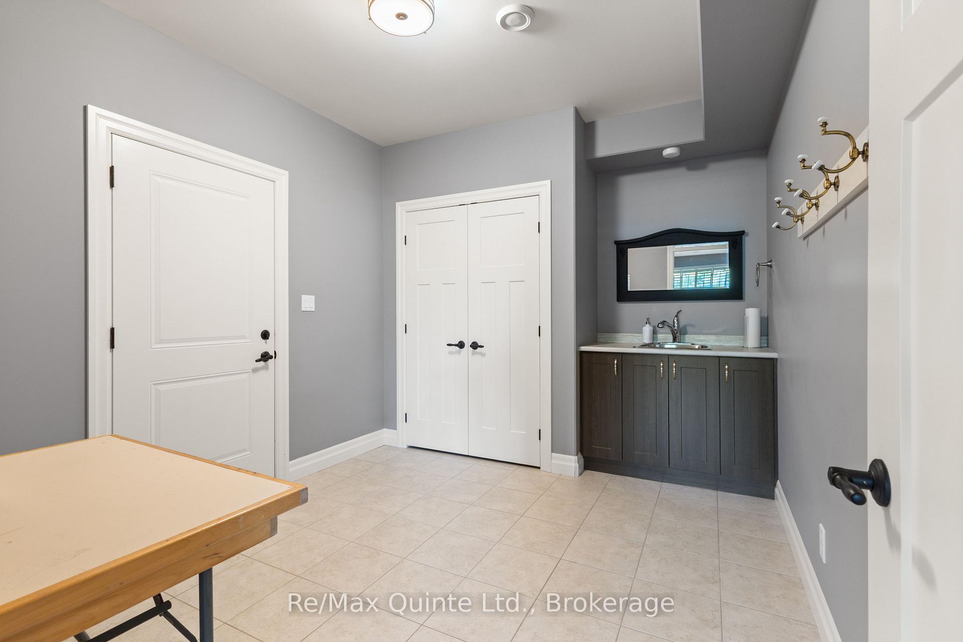 Photo 45 of 54 Settlers Landing Drive, Quinte West, Sidney Ward — HOMEH