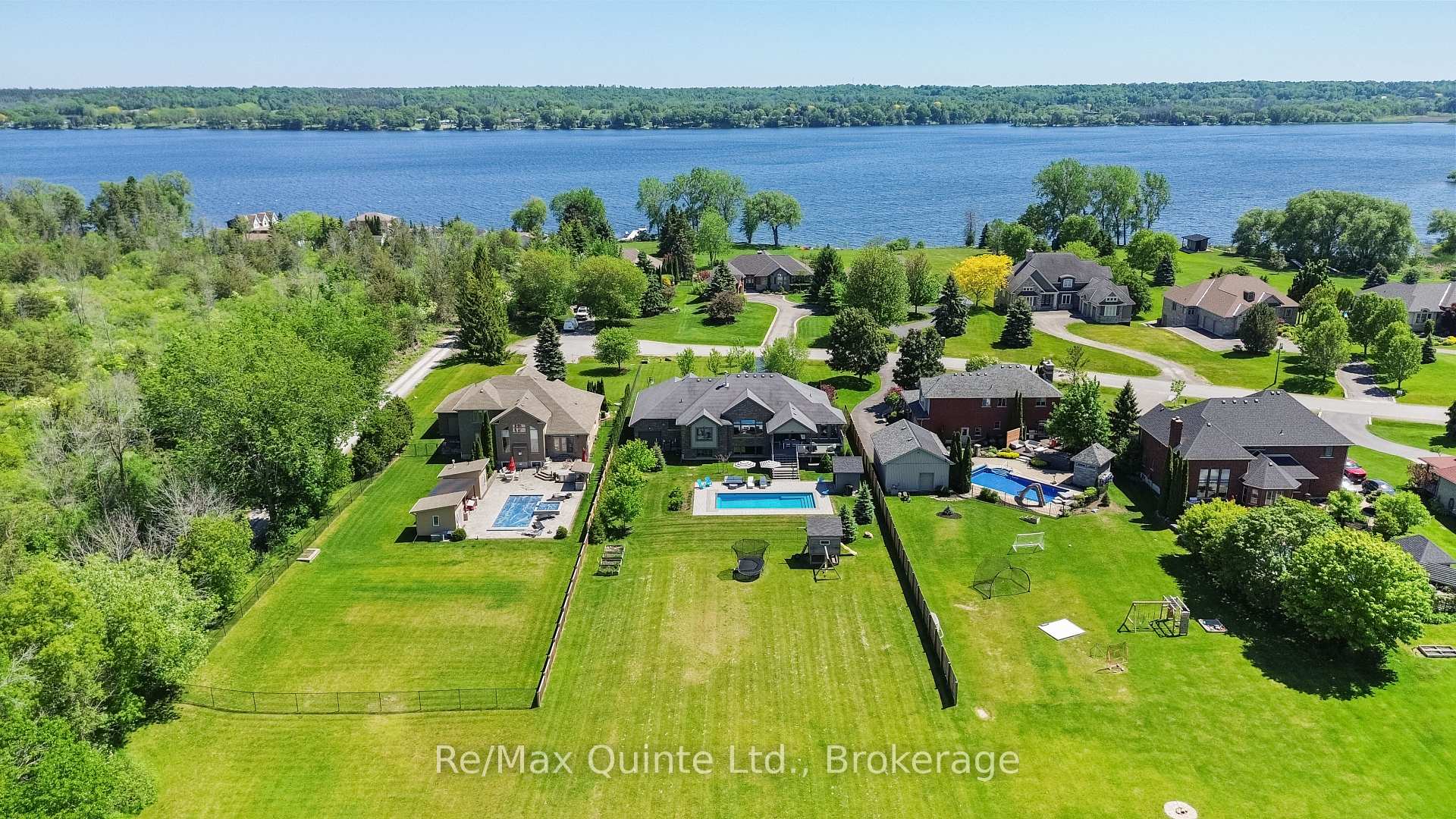 Photo 46 of 54 Settlers Landing Drive, Quinte West, Sidney Ward — HOMEH