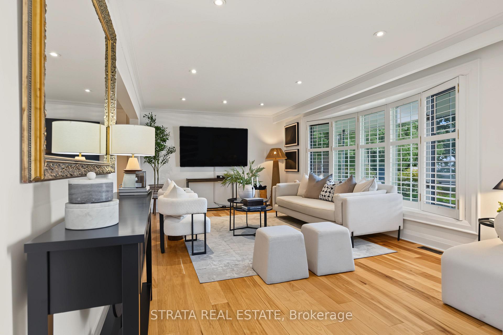 Photo 6 of 36 Hawthorne Road, Etobicoke, Kingsview Village-The Westway — HOMEH