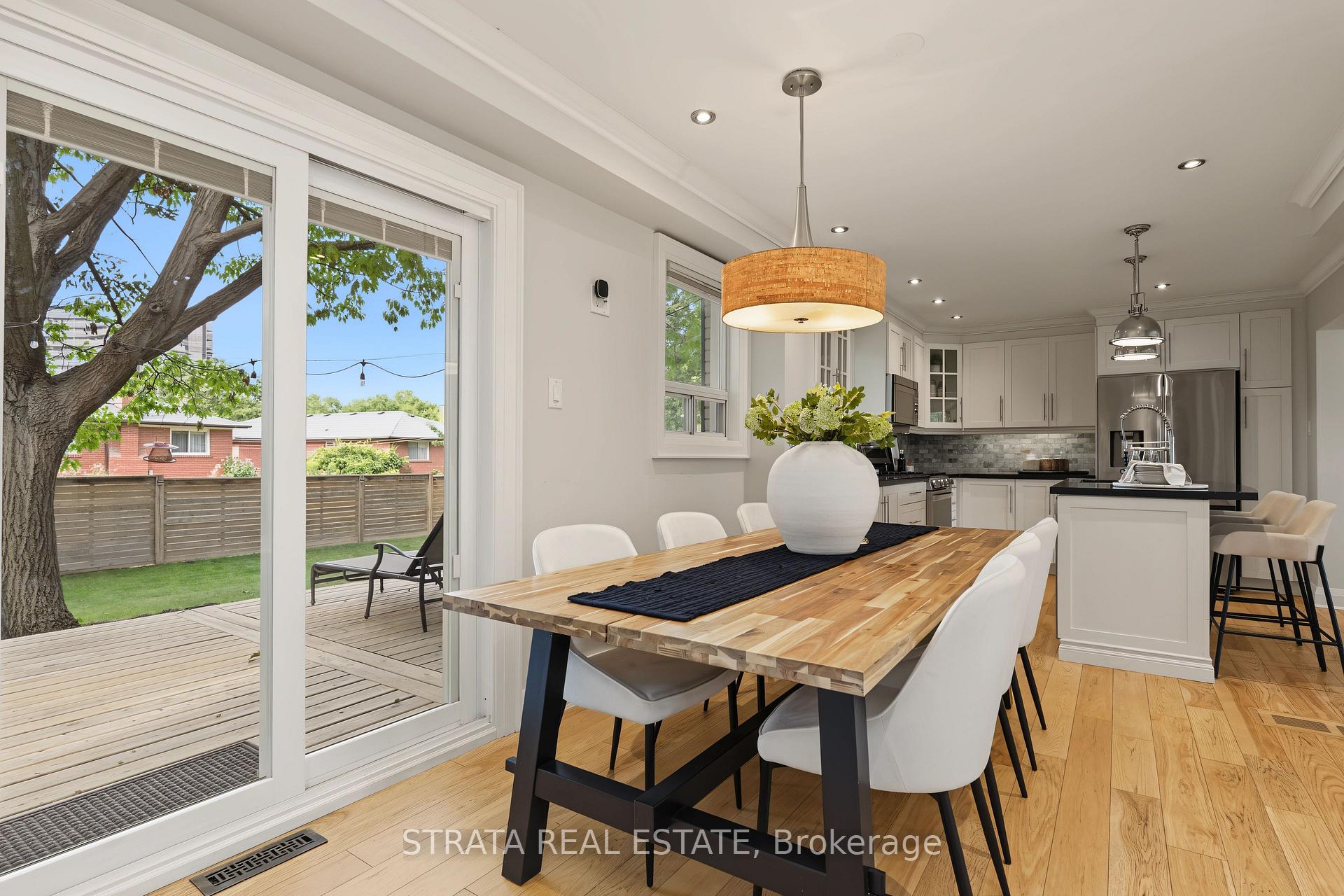 Photo 10 of 36 Hawthorne Road, Etobicoke, Kingsview Village-The Westway — HOMEH