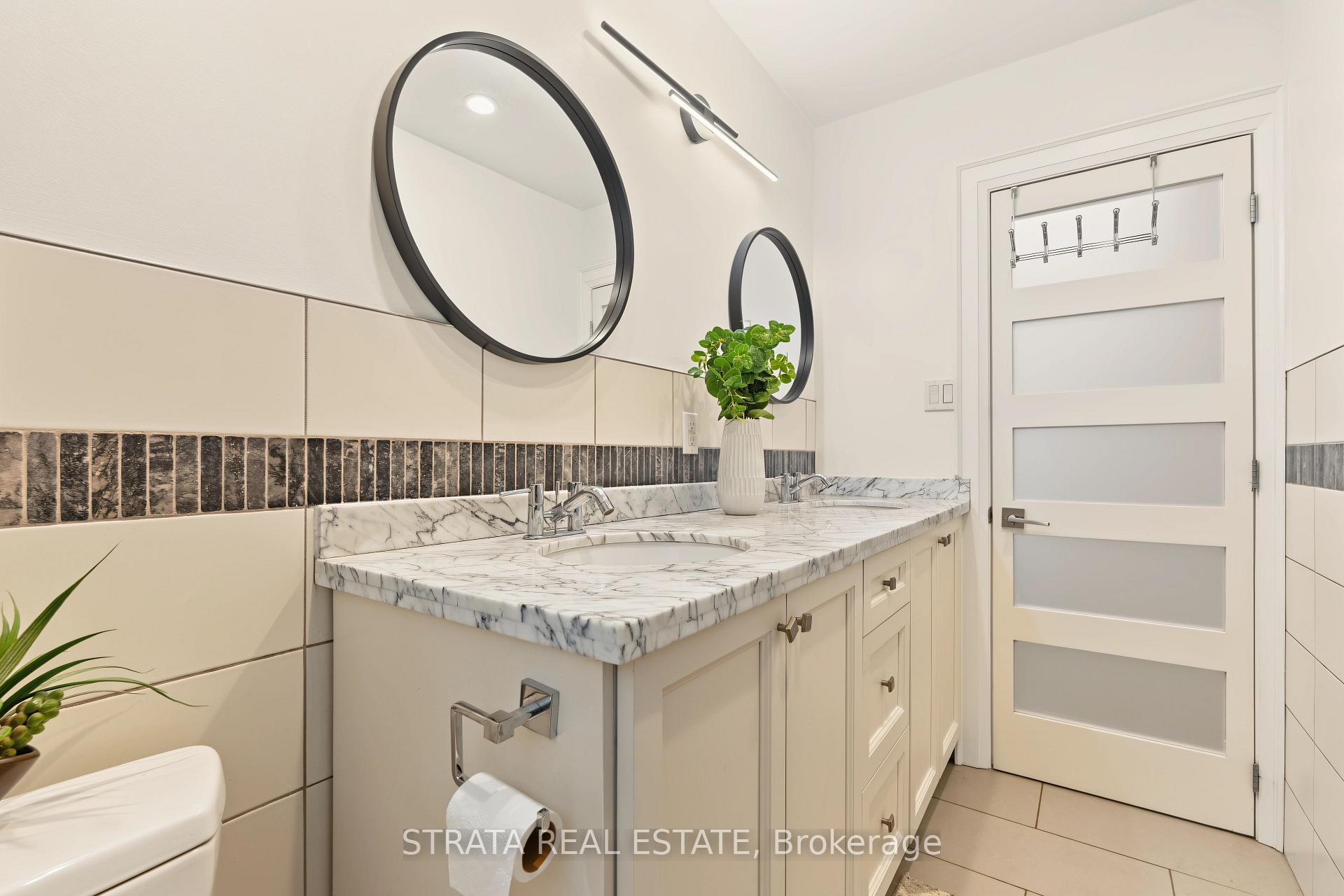 Photo 26 of 36 Hawthorne Road, Etobicoke, Kingsview Village-The Westway — HOMEH