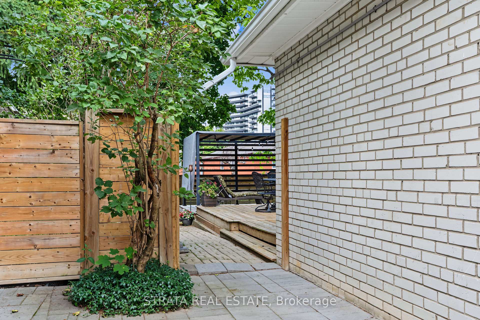 Photo 42 of 36 Hawthorne Road, Etobicoke, Kingsview Village-The Westway — HOMEH