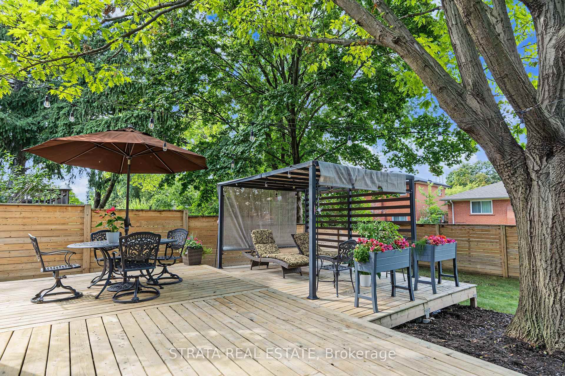 Photo 43 of 36 Hawthorne Road, Etobicoke, Kingsview Village-The Westway — HOMEH