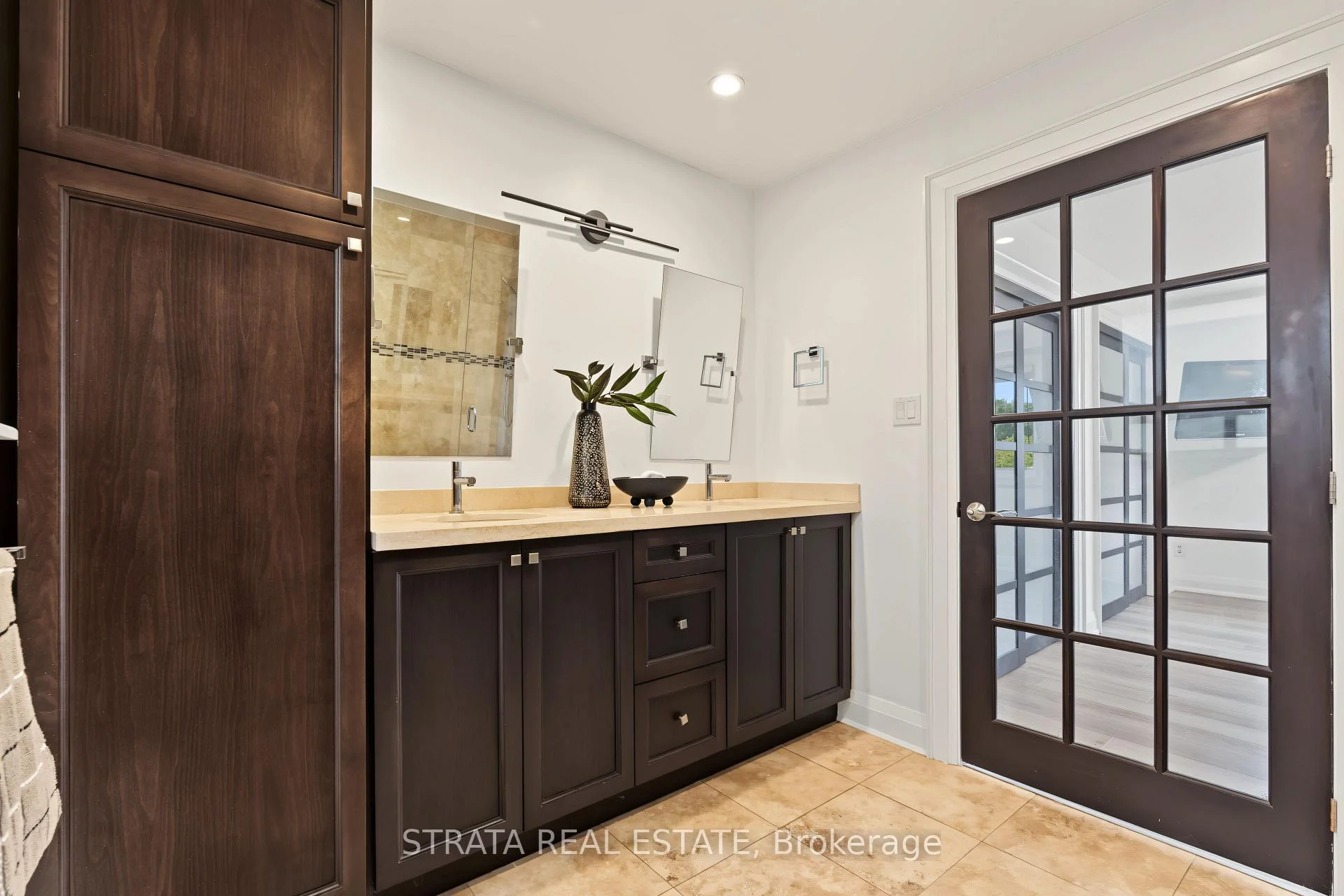 Photo 31 of 36 Hawthorne Road, Etobicoke, Kingsview Village-The Westway — HOMEH