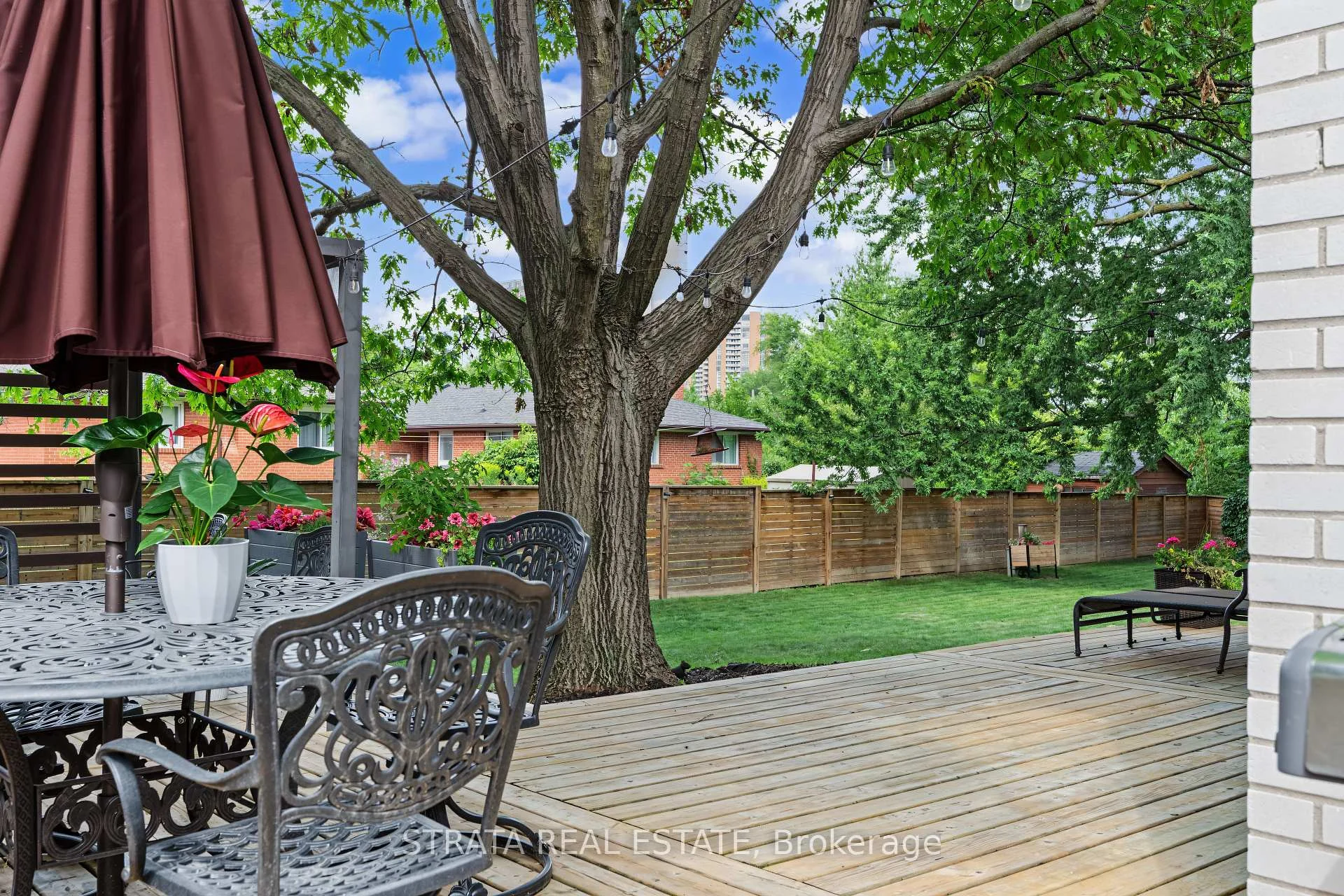 Photo 44 of 36 Hawthorne Road, Etobicoke, Kingsview Village-The Westway — HOMEH