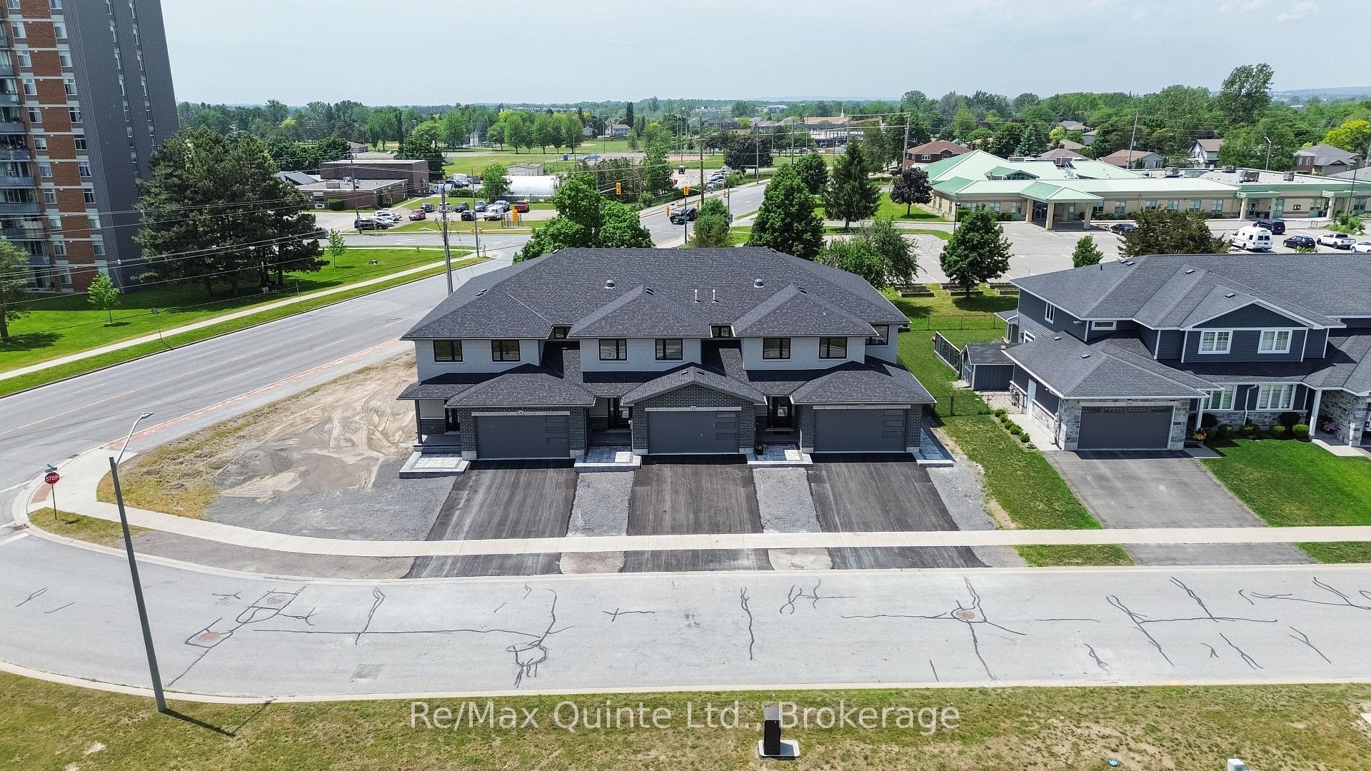 Photo 4 of 8 Stinson Avenue, Belleville, Belleville Ward — HOMEH