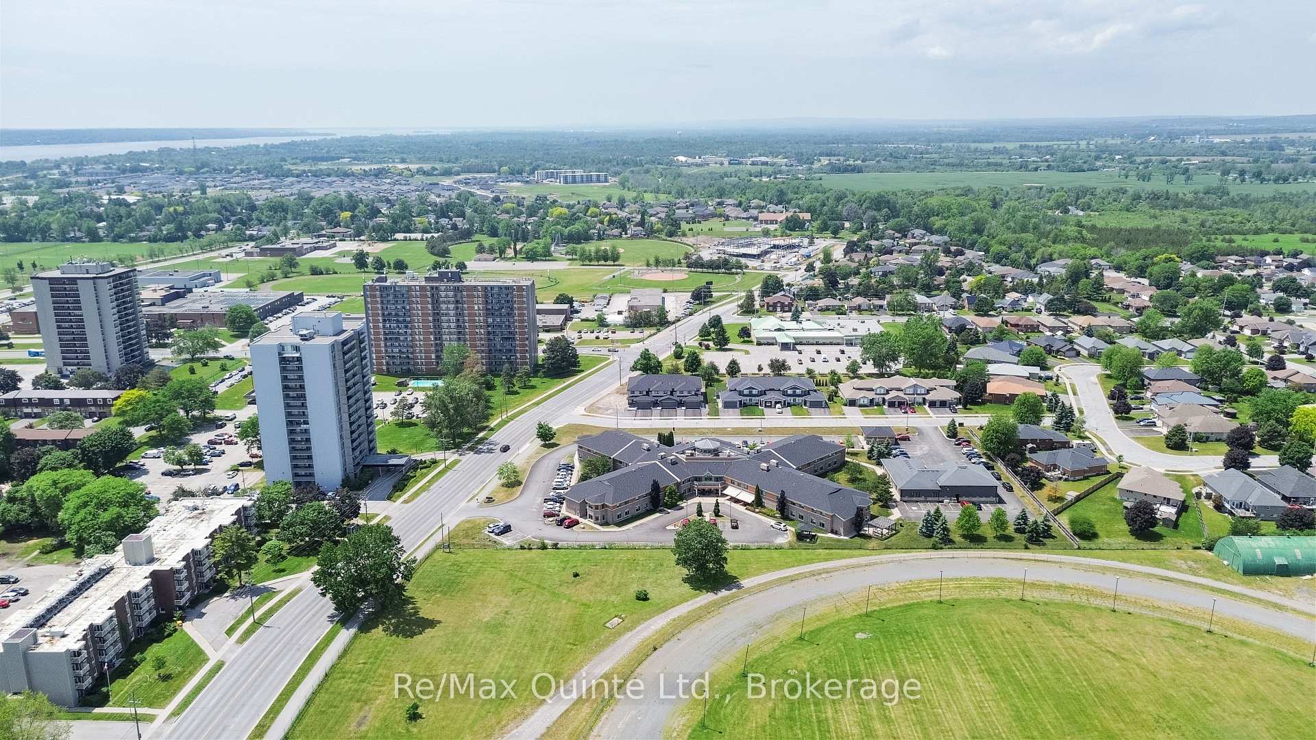 Photo 13 of 8 Stinson Avenue, Belleville, Belleville Ward — HOMEH