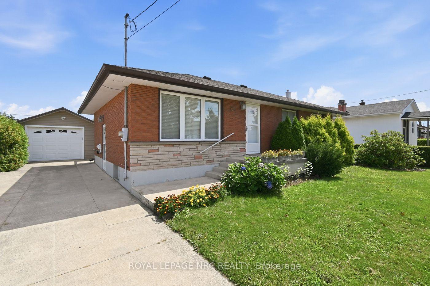 Photo 1 of 131 Joyce Avenue, Welland, Lincoln/Crowland — HOMEH