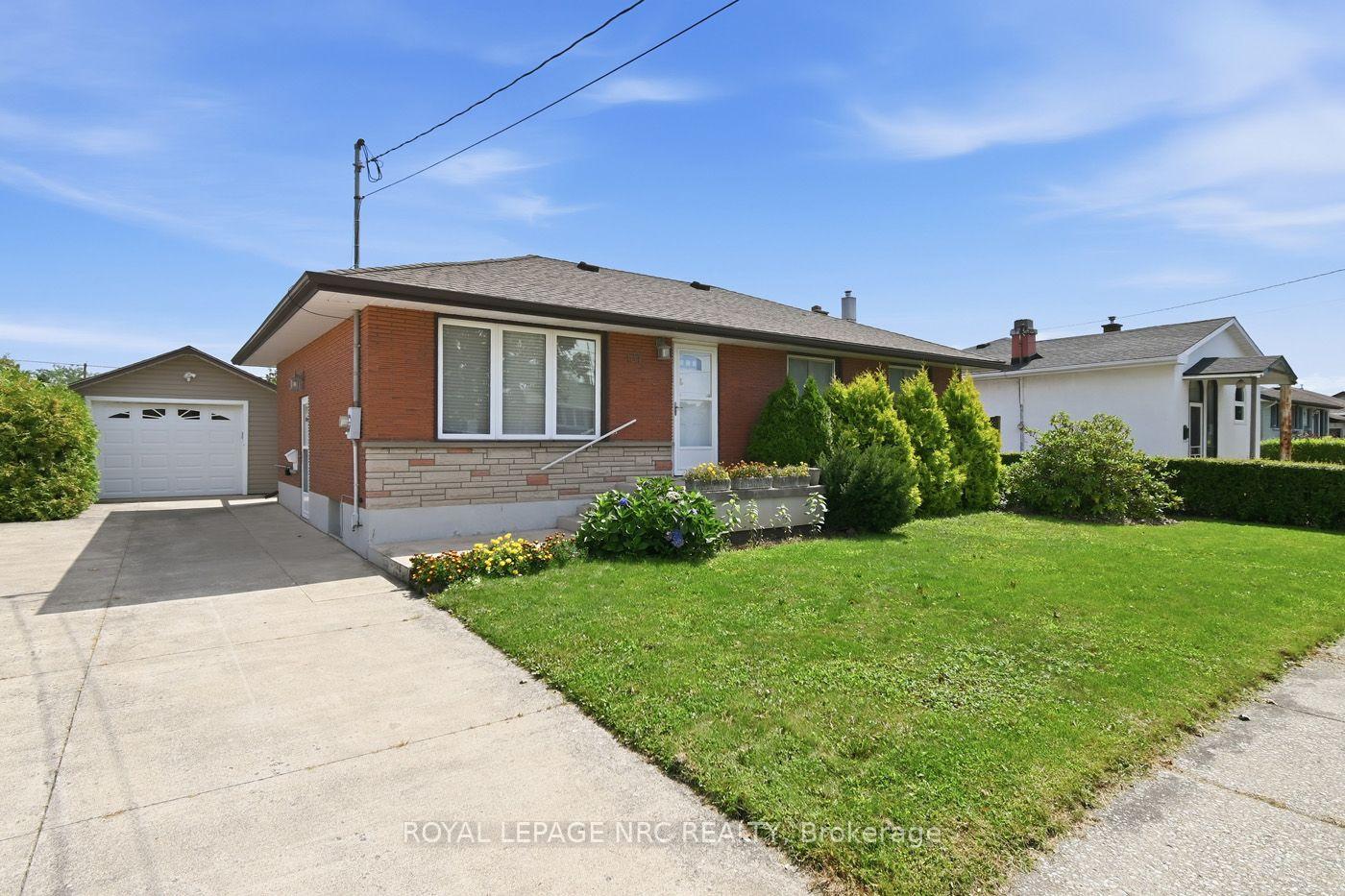 Photo 3 of 131 Joyce Avenue, Welland, Lincoln/Crowland — HOMEH