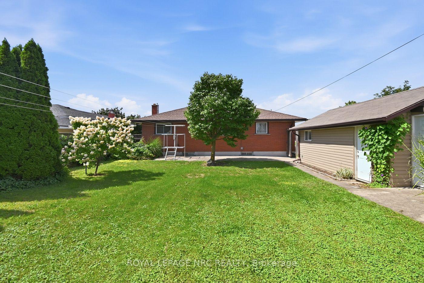Photo 30 of 131 Joyce Avenue, Welland, Lincoln/Crowland — HOMEH