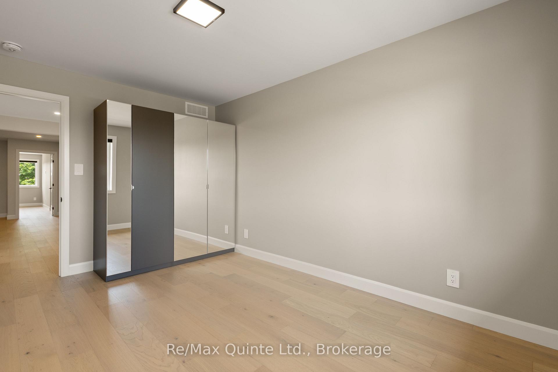 Photo 37 of 12 Stinson Avenue, Belleville, Belleville Ward — HOMEH