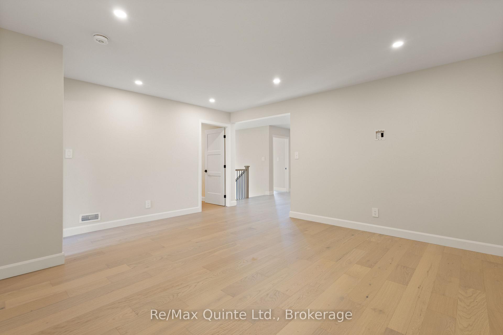 Photo 43 of 12 Stinson Avenue, Belleville, Belleville Ward — HOMEH