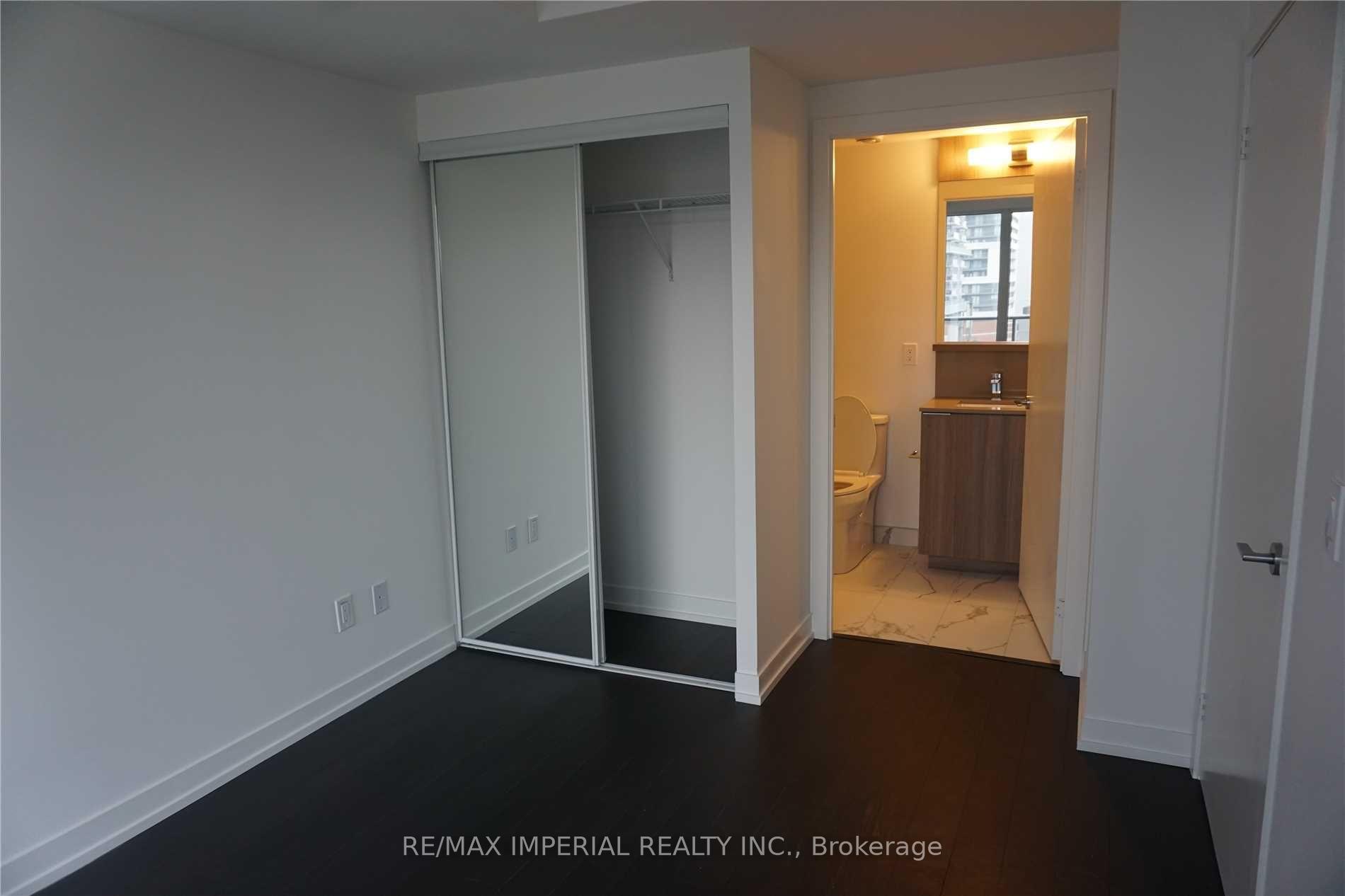 Photo 11 of Unit 1516, 85 Wood Street, Toronto, Church-Yonge Corridor — HOMEH